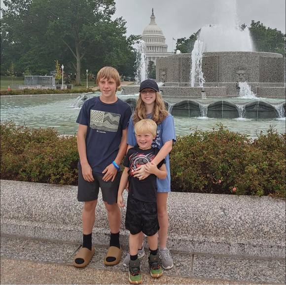 Profile Picture of Jeremy Kanagy (@jeremykanagy) on Poshmark