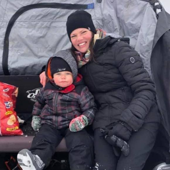 Profile Picture of Heather Oldenburg (@cdo421) on Poshmark