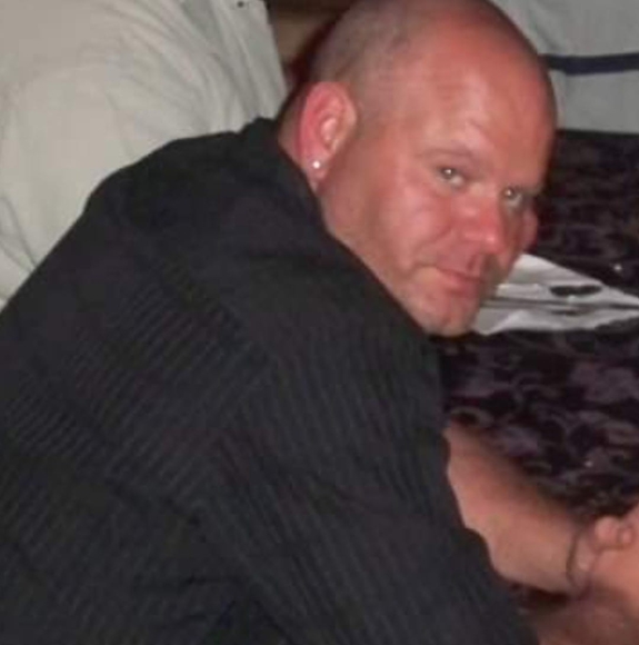 Profile Picture of Larry Leffler (@lefflerlarry) on Poshmark