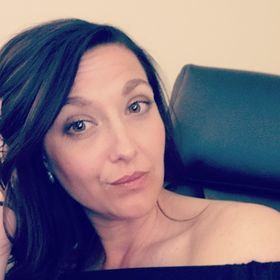 Profile Picture of Andrea Dewalt Hollenbach (@andread79) on Pinterest