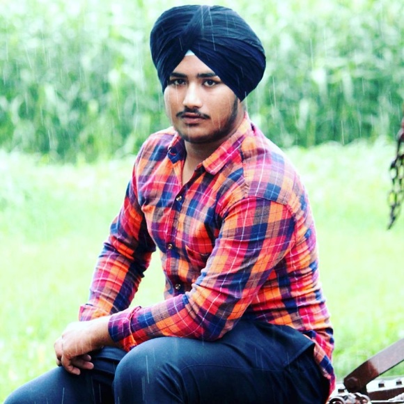 Profile Picture of Bajwa The main man (@bajwa1544) on Poshmark