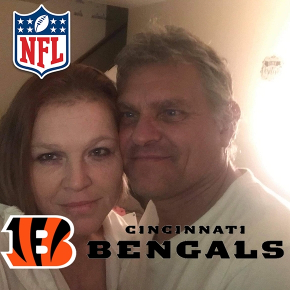 Profile Picture of Joseph Huffman (@joseph_huffman) on Poshmark