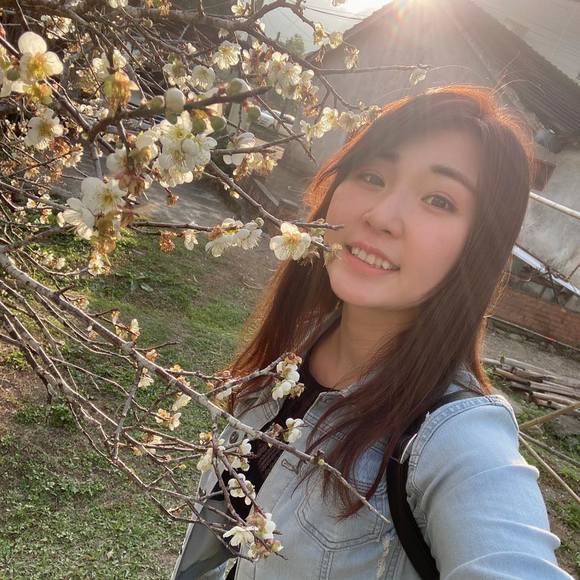 Profile Picture of Chia hui Lin (@ttps870122) on Poshmark