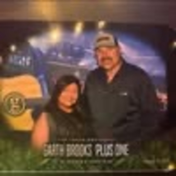 Vickie Cenac - Poshmark Profile Picture of Vickie Cenac (@vikklyn01) on Poshmark