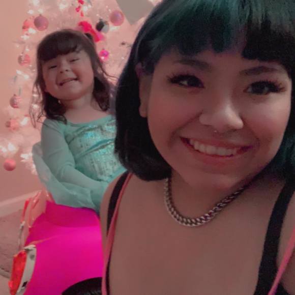 Profile Picture of Bertha Jimenez (@berthaj) on Poshmark