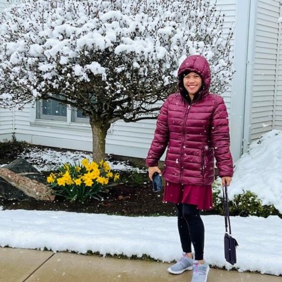 Profile Picture of Geralyn Coury (@lynjim23) on Poshmark