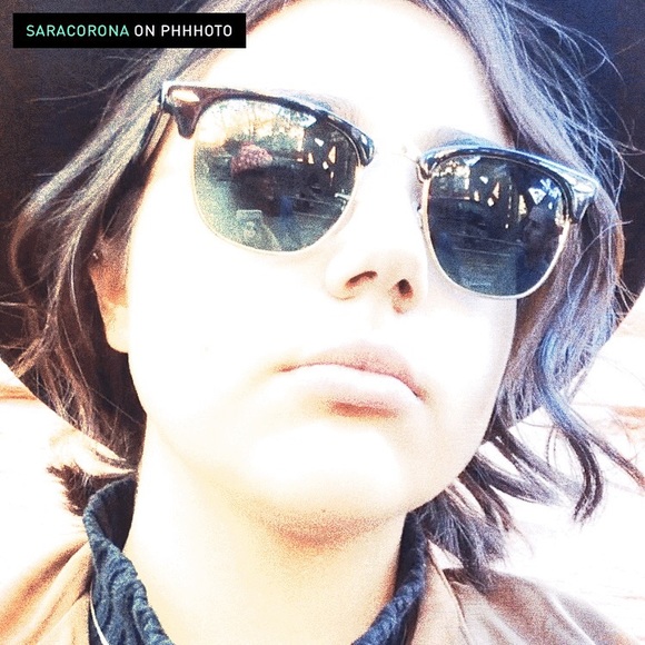 Profile Picture of Sara Corona (@saraccorona) on Poshmark