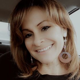 Profile Picture of Iris Sanchez (@irissanchez9212) on Pinterest