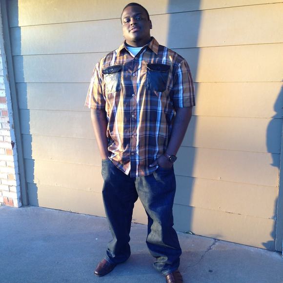 Profile Picture of Sedrick Johnson (@sedrickj) on Poshmark