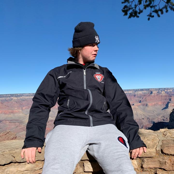 Profile Picture of   1663898424076293~c5_720x720... (@ducas_is_here) on Tiktok