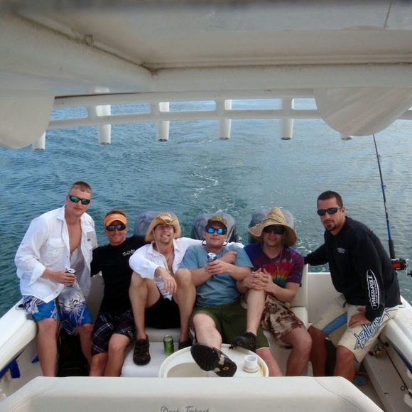 Profile Picture of Robert Mccloskey (@robertmccloskey) on Poshmark