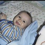 Profile Picture of tito (@peterpetito_) on Instagram