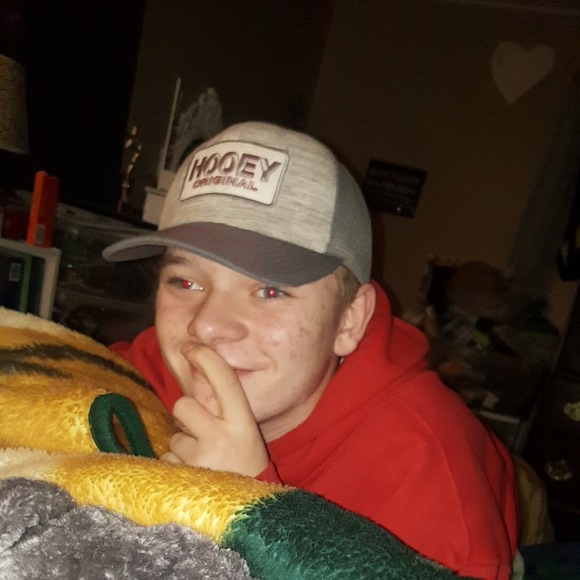 Profile Picture of Tyler Fiorino (@tylerfiorino) on Poshmark