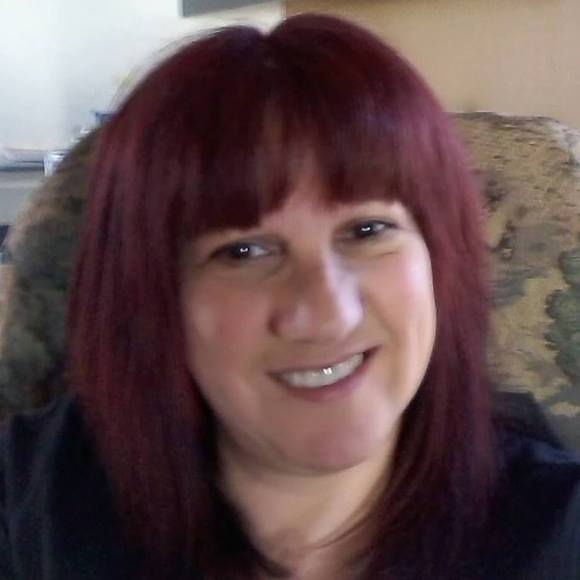 Profile Picture of Guylaine Fradet (@guylou043) on Poshmark