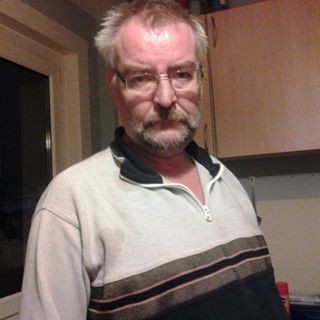Profile Picture of Lapszies Mike (@lapszies.mike) on Facebook