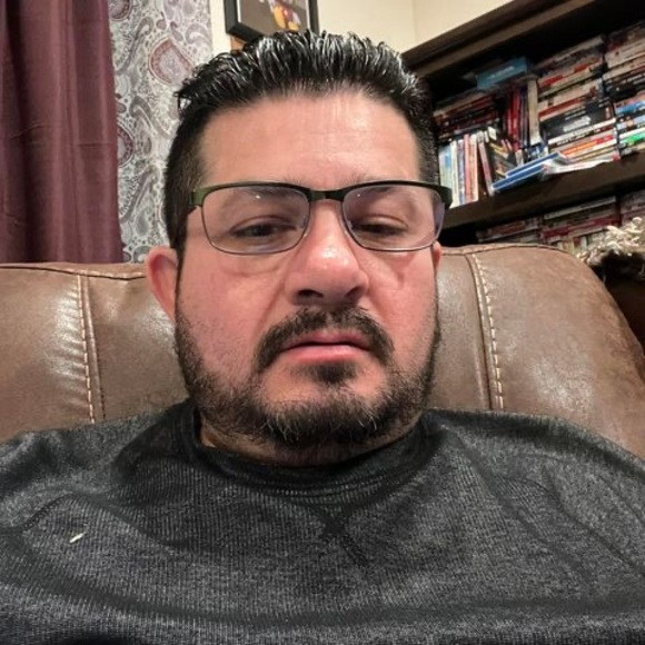 Carlos Barriga - Poshmark Profile Picture of Carlos Barriga (@carlos_barriga) on Poshmark