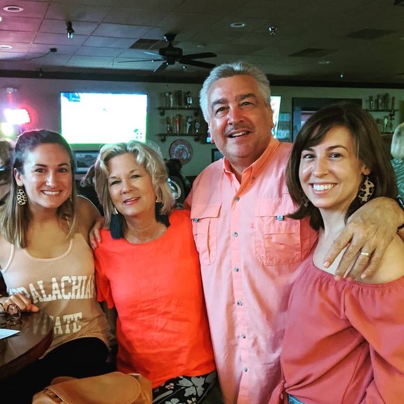 Profile Picture of Cameron Mcmullan (@cmcmullan8445) on Poshmark