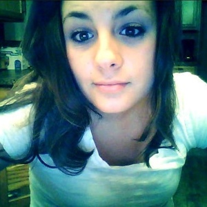 Profile Picture of Paige Backus (@anotherbrokenprettything) on Myspace