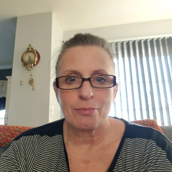 Profile Picture of Debbie Fisher (@whitehouse63) on Poshmark