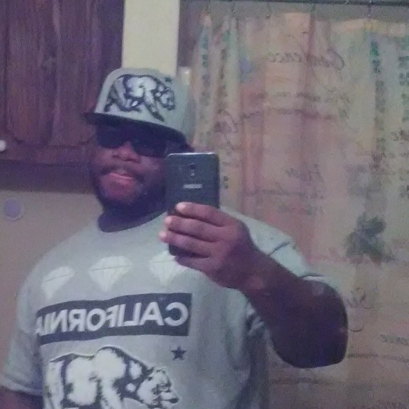 Profile Picture of Richard Mcgowan (@dimulife) on Poshmark