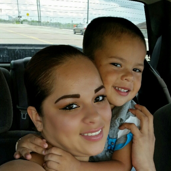 Profile Picture of Marisol Calvillo (@santi8311) on Poshmark