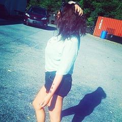 Profile Picture of Julia Snyder (@@julskiii420) on Tiktok