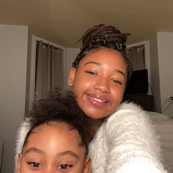 Profile Picture of Jerely Bristol (@jellyjb) on Poshmark