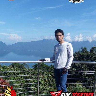 Profile Picture of Joe Reza (@Joe84Gear) on Twitter