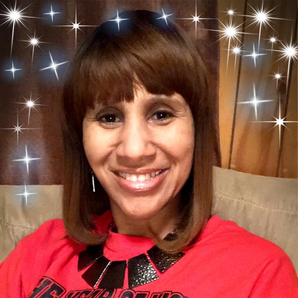 Profile Picture of Josette Clark (@msred1) on Poshmark