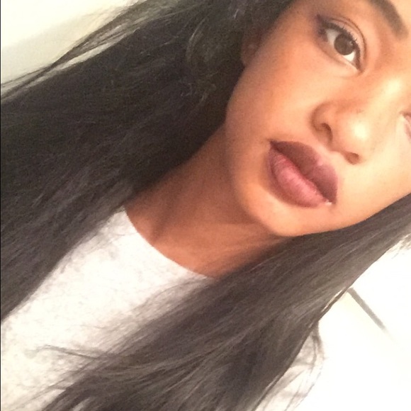 Profile Picture of Autymn Johnson (@autymn) on Poshmark