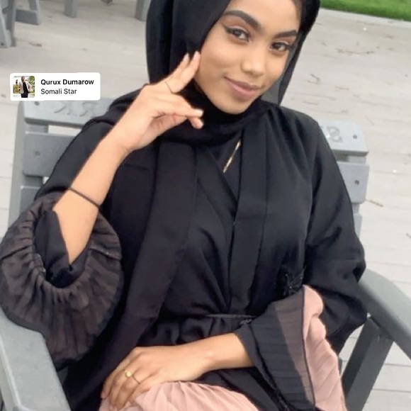 Profile Picture of Fatouma Hachim (@fatoumahachim) on Poshmark