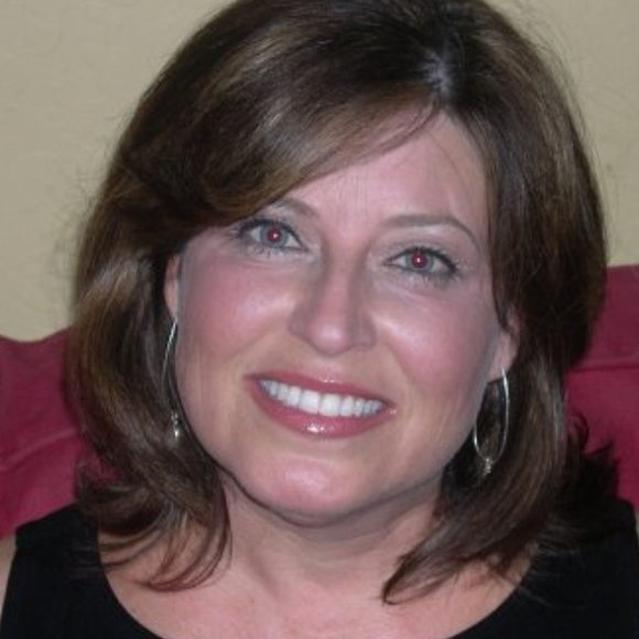 Profile Picture of Margo Alexander (@sfmargo) on Poshmark