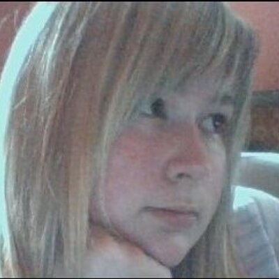 Profile Picture of Chloe Louise Mears (@Chloebhatt) on Twitter