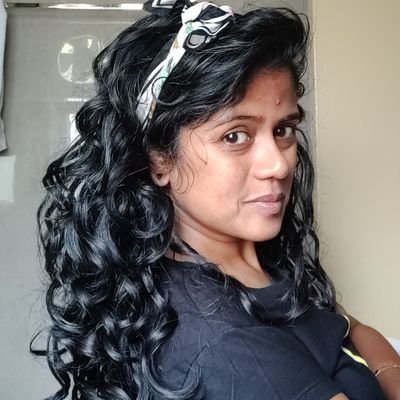 Profile Picture of Chitra Chaudhuri (@ChitraChaudhuri) on Twitter