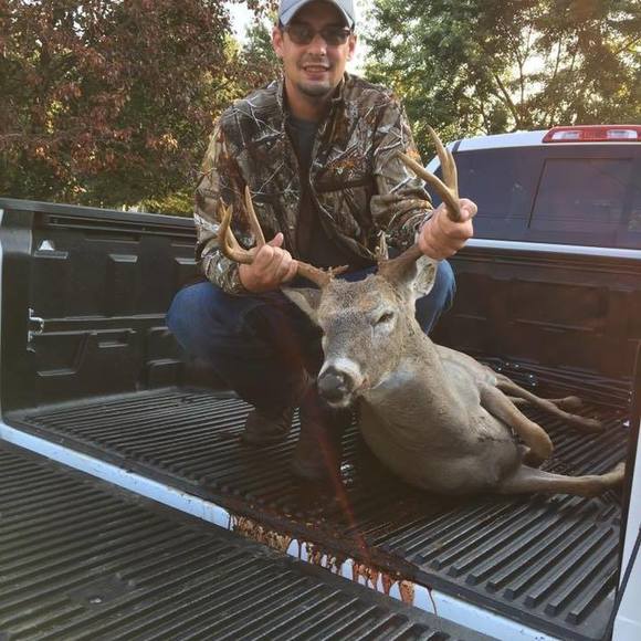 Profile Picture of Andrew Luper (@sthrngy22) on Poshmark