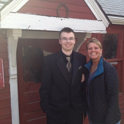 Profile Picture of Mary Beth Danielson (@2226Beth) on Twitter