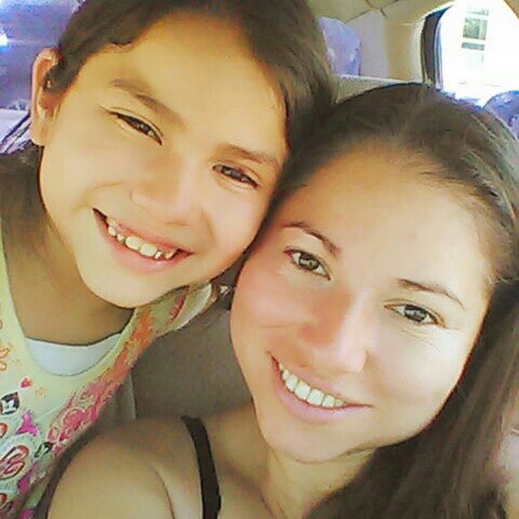 Profile Picture of Lorena Mena (@neymena) on Poshmark