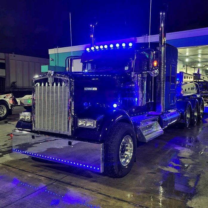 Profile Picture of Dan Buffington (@w9heavyhauler) on Tiktok