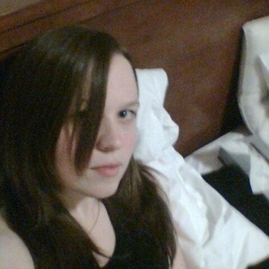 Profile Picture of Caitlin Emard (@408688229) on Myspace