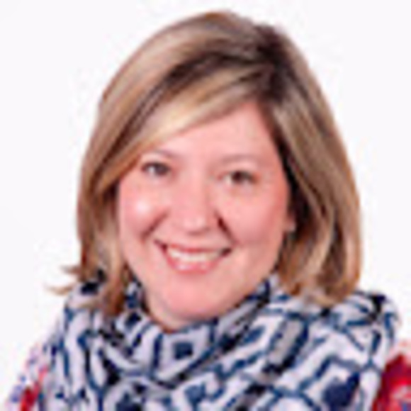 Profile Picture of Kate Hettmansberger (@katehetts) on Poshmark