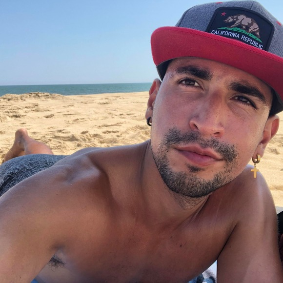 Profile Picture of Alejandro Góngora (@lexgonga) on Poshmark