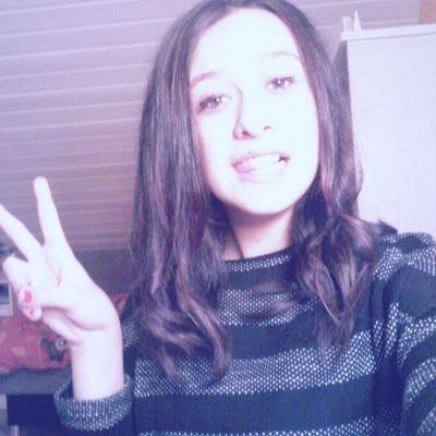 Profile Picture of Kim Strauß 3 (@kimi3004) on Twitter