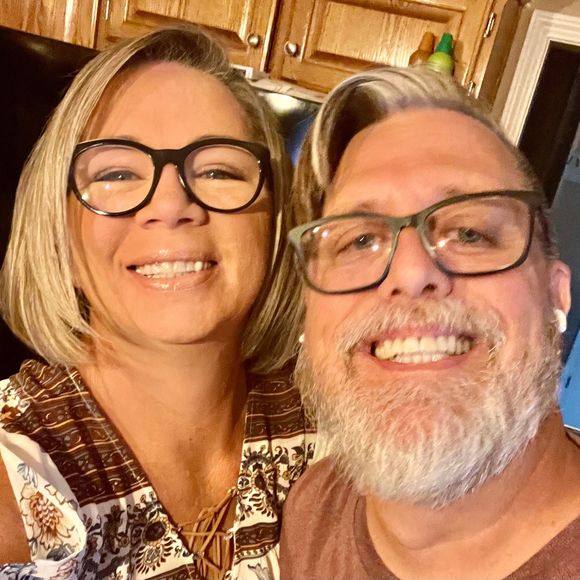 Profile Picture of Tonya Gundersen (@dsmainsqueeze) on Poshmark