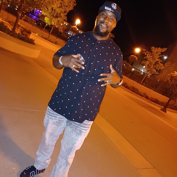 Profile Picture of Anton Stevenson (@hectic34) on Poshmark