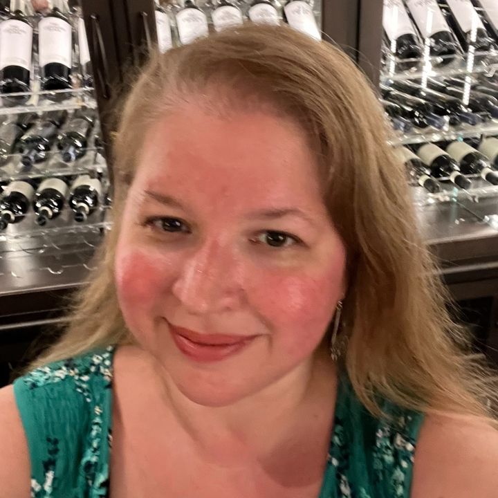 Profile Picture of Tara S (@tara.lauren) on Tiktok