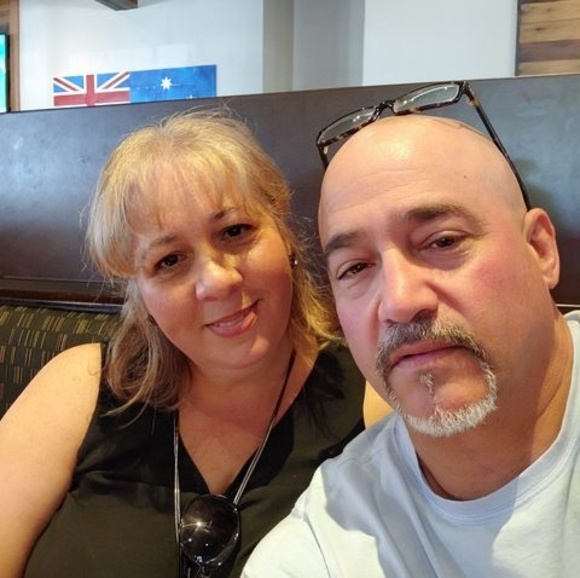 Profile Picture of Eumelio Fleites (@fleites_1967) on Poshmark