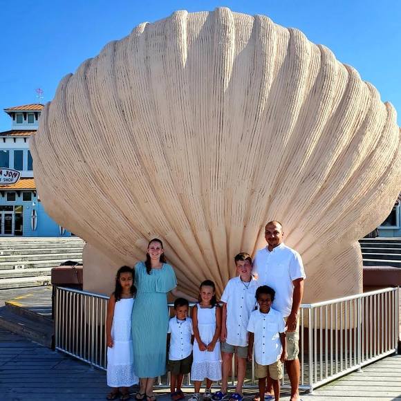 Profile Picture of Alaina Watson (@awatson1477) on Poshmark