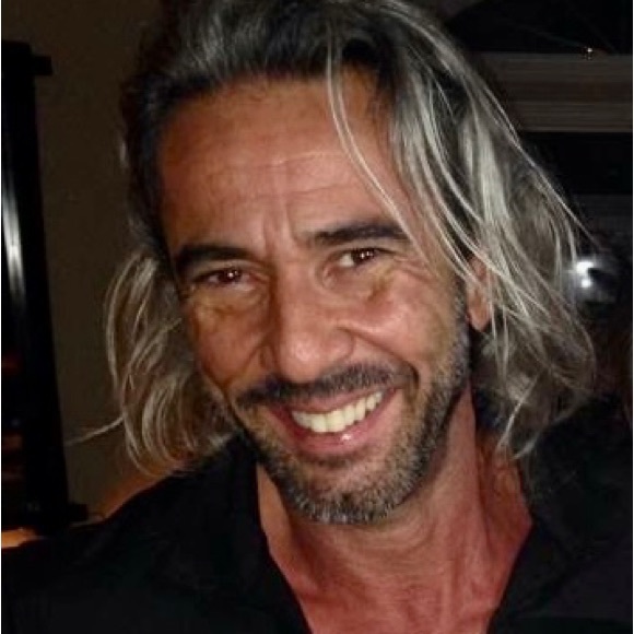 Profile Picture of Rafael Lopes (@raflopes69) on Poshmark