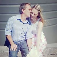 Profile Picture of Lucinda Giffels (@lucinda-giffels) on Quora
