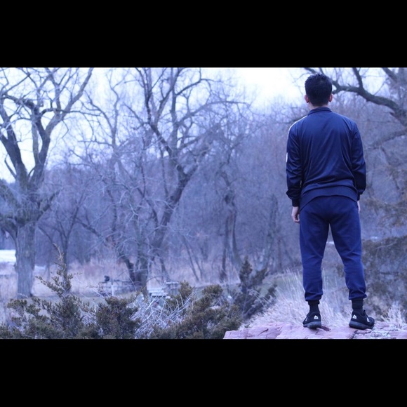 Profile Picture of Sagar Rai (@sagar_rai) on Poshmark